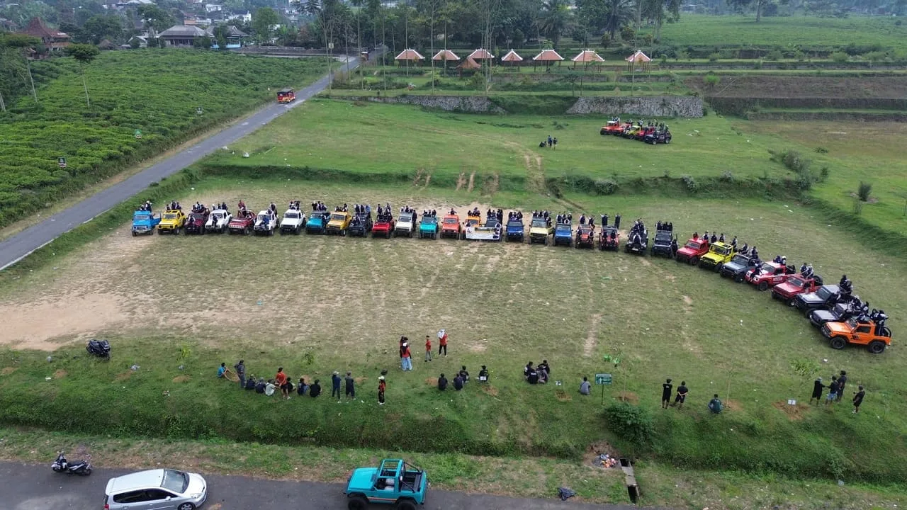 Foto kegiatan Visit Kemuning di kawasan Kemuning, Karanganyar