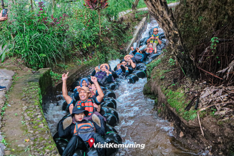 Paket Wisata River Tubing Kali Pucung di Karanganyar